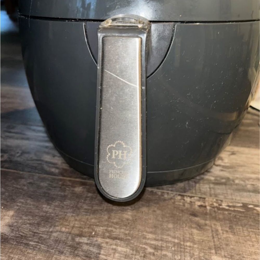 Air fryer - Picture 3 of 5